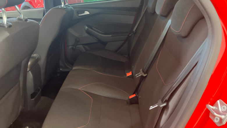 Ford Focus 1.0 EcoBoost 125 ST-Line 5dr Petrol Hatchback